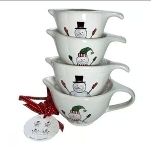 💥Host Pick💥 Rae Dunn Snowman Set Of 4 Measuring Cups